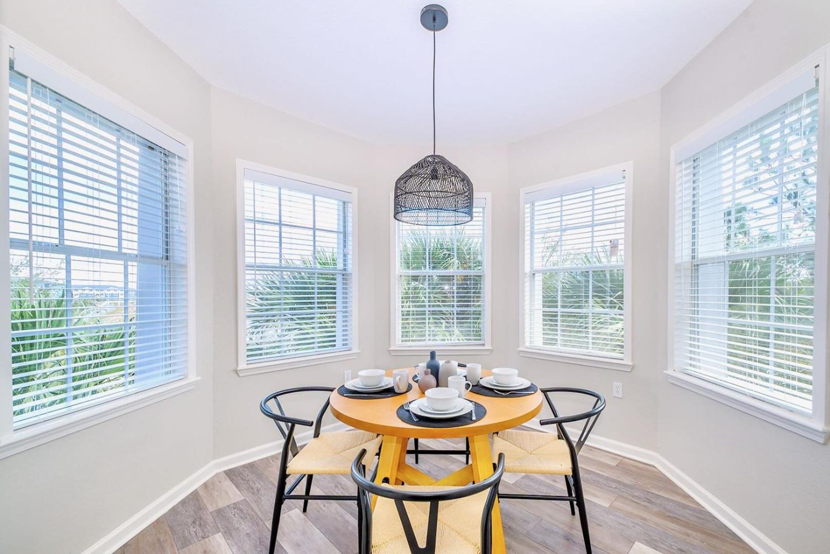 Spacious 2Br Condo W Pool & Hot Tub Near Disney Orlando Exterior photo