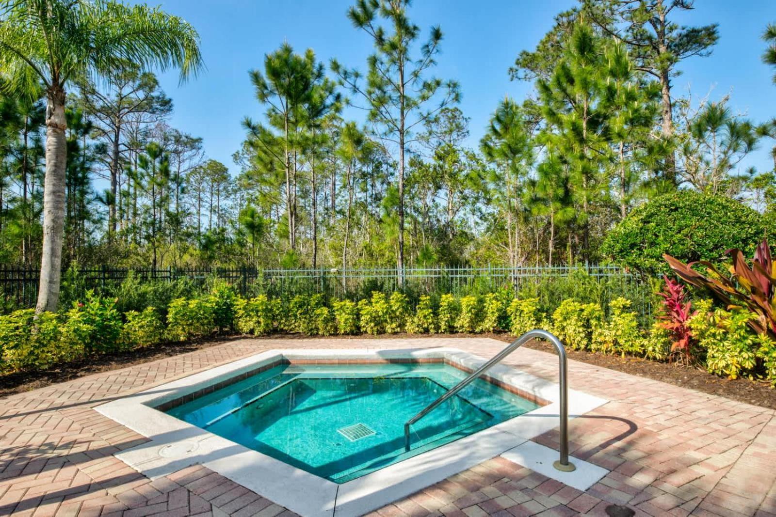 Spacious 2Br Condo W Pool & Hot Tub Near Disney Orlando Exterior photo