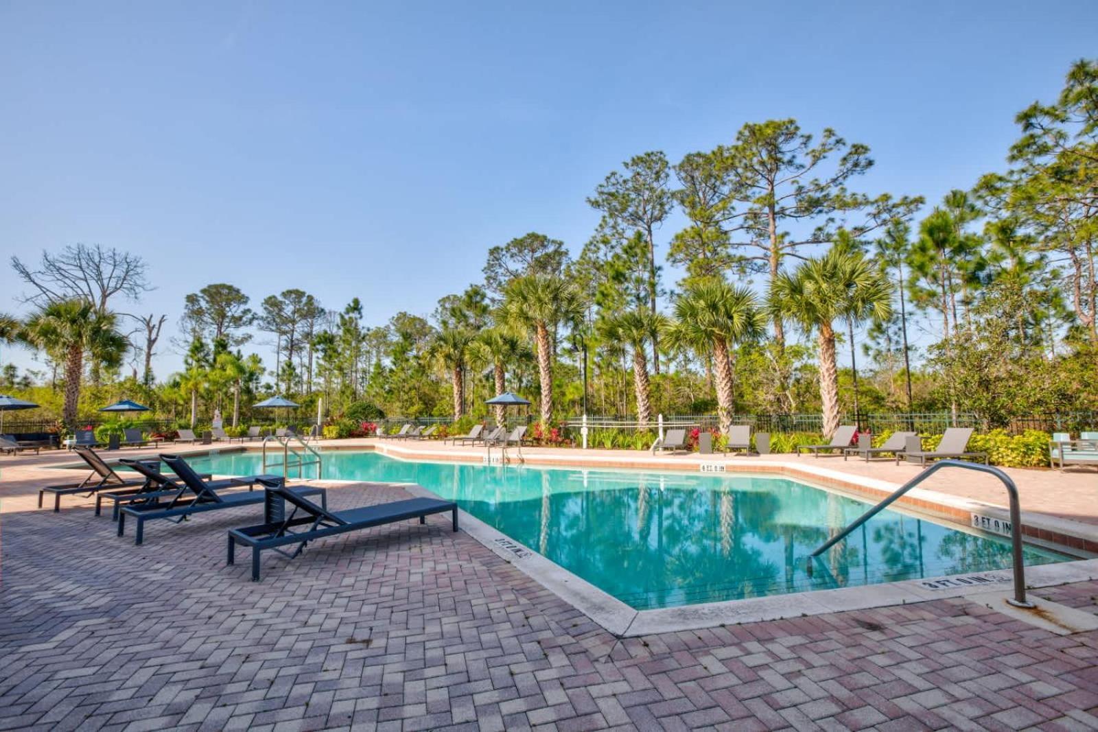 Spacious 2Br Condo W Pool & Hot Tub Near Disney Orlando Exterior photo